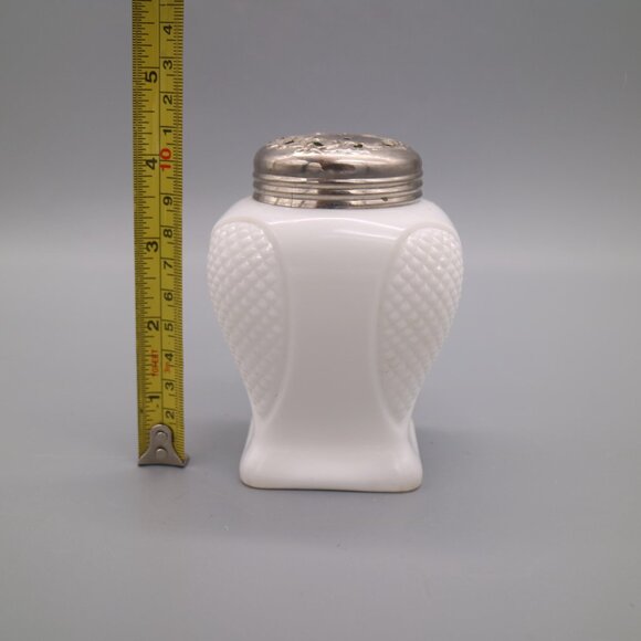 Vintage Milk Glass Single Salt Pepper Shaker - Picture 6 of 6